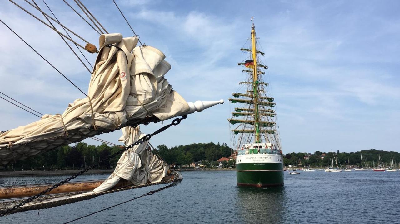 Pier 6 Daire Eckernförde Dış mekan fotoğraf